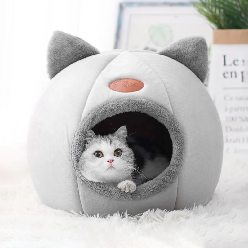 Cozy Cat Cave Bed for Winter - PetAura