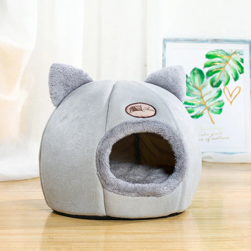 Cozy Cat Cave Bed for Winter - PetAura
