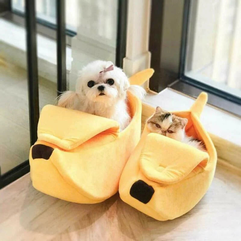 Banana Cat Bed - PetAura